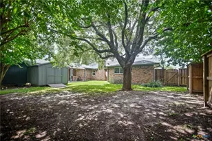 300 Green Ave, Palacios, TX 77465 - Photo 31