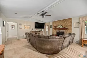 300 Green Ave, Palacios, TX 77465 - Photo 5