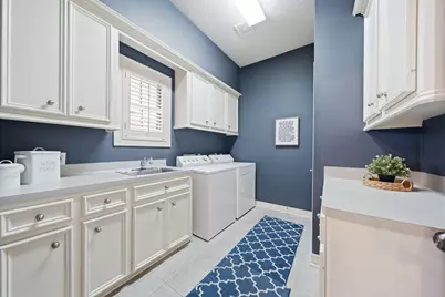 1308 Whispering Pines Drive, Houston, TX 77055 - Photo 15