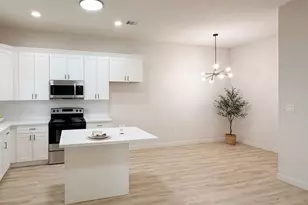 9740 Garcroft A-B St, Houston, TX 77029 - Photo 3