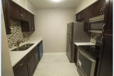 845 Augusta Drive #30, Houston, TX 77057 - Photo 1