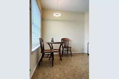 2735 S Peach Hollow Circle, Pearland, TX 77584 - Photo 13