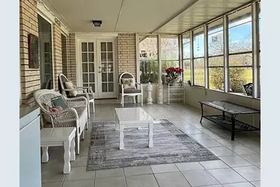 2735 S Peach Hollow Circle, Pearland, TX 77584 - Photo 3