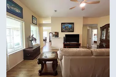 2735 S Peach Hollow Circle, Pearland, TX 77584 - Photo 7