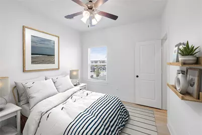 4020 Avenue N 1/2 #Front, Galveston, TX 77550 - Photo 9