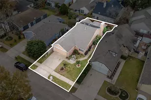 11638 Evesborough Dr, Houston, TX 77099 - Photo 37