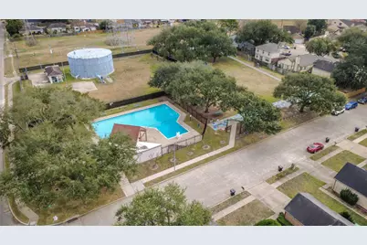 11638 Evesborough Drive, Houston, TX 77099 - Photo 41