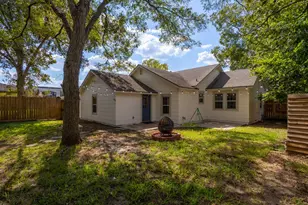 1517 Live Oak St, Columbus, TX 78934 - Photo 29
