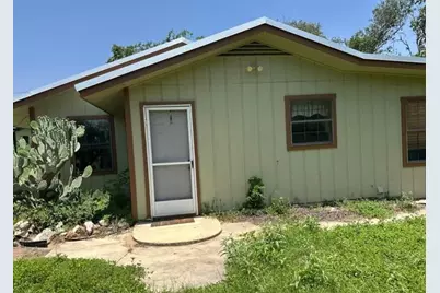 434 Spur Drive, Bandera, TX 78003 - Photo 5