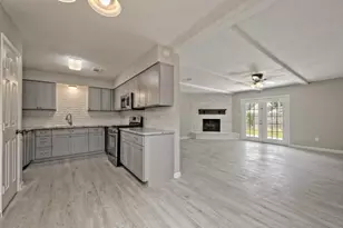 23906 Spring Towne Dr, Spring, TX 77373 - Photo 7