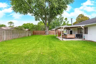 16710 Nina Dr, Friendswood, TX 77546 - Photo 31