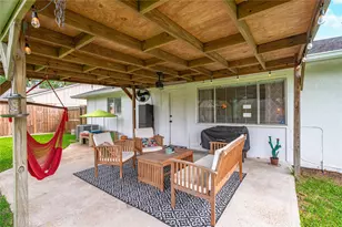 16710 Nina Dr, Friendswood, TX 77546 - Photo 29
