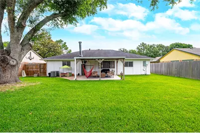 16710 Nina Drive, Friendswood, TX 77546 - Photo 35