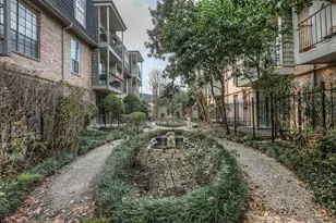 2425 Underwood St, Houston, TX 77030 - Photo 27