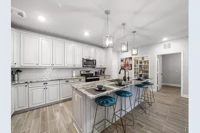 6804 Westview Drive #2201, Houston, TX 77055 - Photo 7