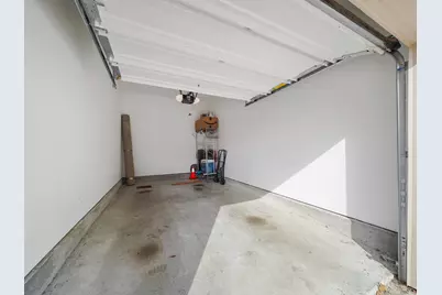 6804 Westview Drive #2201, Houston, TX 77055 - Photo 25