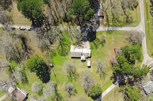 144 Thornton, Trinity, TX 75862 - Photo 3