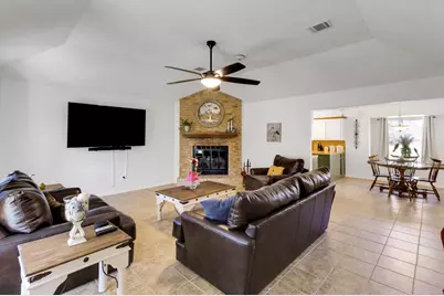 144 Thornton, Trinity, TX 75862 - Photo 9