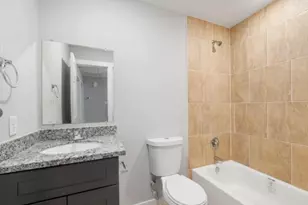 8217 Crestview Dr, Houston, TX 77028 - Photo 5