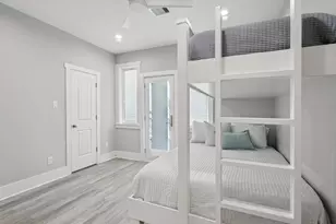 16700 Montego Way, Jamaica Beach, TX 77554 - Photo 33