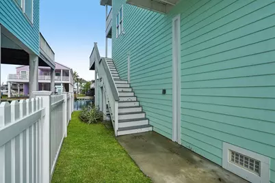 16700 Montego Way, Jamaica Beach, TX 77554 - Photo 43