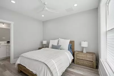 16700 Montego Way, Jamaica Beach, TX 77554 - Photo 17