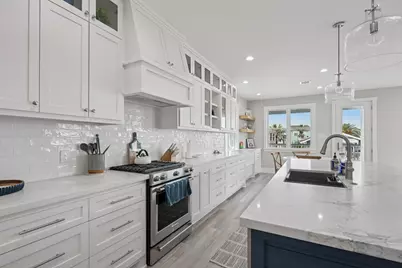 16700 Montego Way, Jamaica Beach, TX 77554 - Photo 15