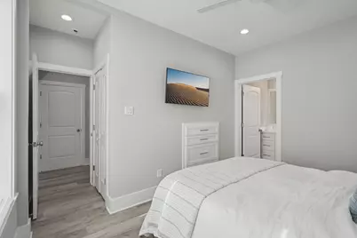 16700 Montego Way, Jamaica Beach, TX 77554 - Photo 19