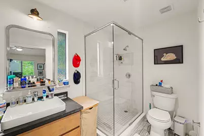 2100 Commonwealth Street #M, Houston, TX 77006 - Photo 17