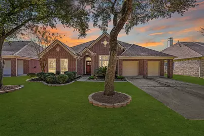 3118 Red Maple Drive, Friendswood, TX 77546 - Photo 1