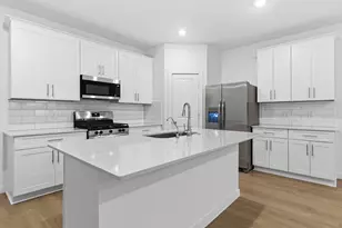 1519 Shimmering Ocean Wy, Iowa Colony, TX 77583 - Photo 5