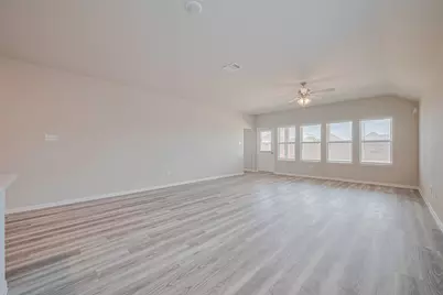 5818 Capri Forest Drive, Katy, TX 77493 - Photo 9