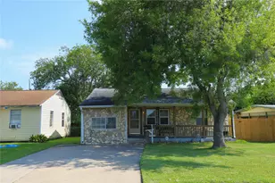 726 W 8th St, Freeport, TX 77541 - Photo 1