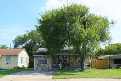 726 W 8th Street, Freeport, TX 77541 - Photo 13