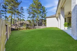 318 Calmato Woods Way, Willis, TX 77318 - Photo 33