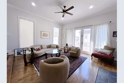 939 Queen Annes Road, Houston, TX 77024 - Photo 5