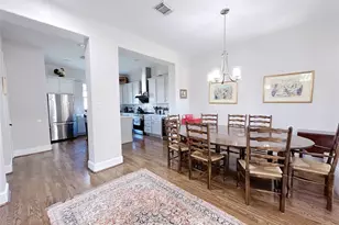 939 Queen Annes Rd, Houston, TX 77024 - Photo 11