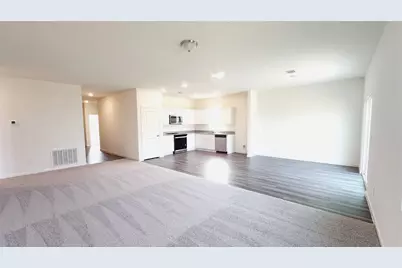 6335 Highland Trail Drive, Richmond, TX 77469 - Photo 5