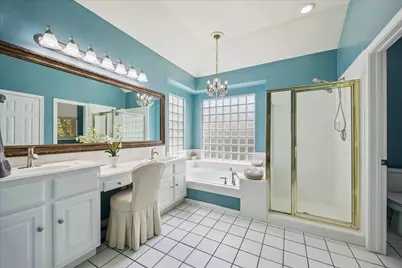 13818 Mill Garden Court, Houston, TX 77059 - Photo 27