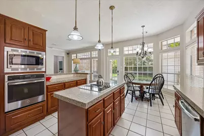 13818 Mill Garden Court, Houston, TX 77059 - Photo 13