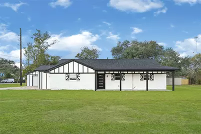 16240 2nd Street, Rosharon, TX 77583 - Photo 1