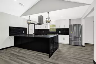 16240 2nd St, Rosharon, TX 77583 - Photo 9