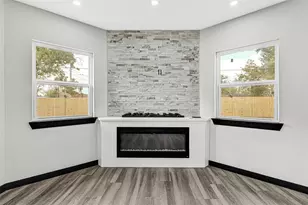 16240 2nd St, Rosharon, TX 77583 - Photo 17