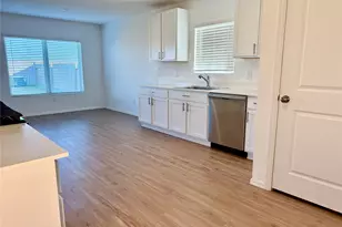 7306 Greenbriar Canyon Ln, Katy, TX 77493 - Photo 11