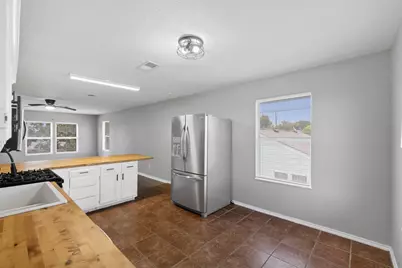 5313 Perry Ave, Galveston, TX 77551 - Photo 13