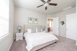 2151 Long Spring Dr, Missouri City, TX 77459 - Photo 17