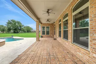 226 Houston Point Dr, Beach City, TX 77523 - Photo 41
