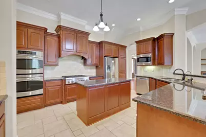 226 Houston Point Drive, Beach City, TX 77523 - Photo 11