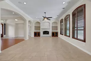 226 Houston Point Dr, Beach City, TX 77523 - Photo 9