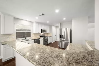 7 Delta Mill Court, Conroe, TX 77385 - Photo 9